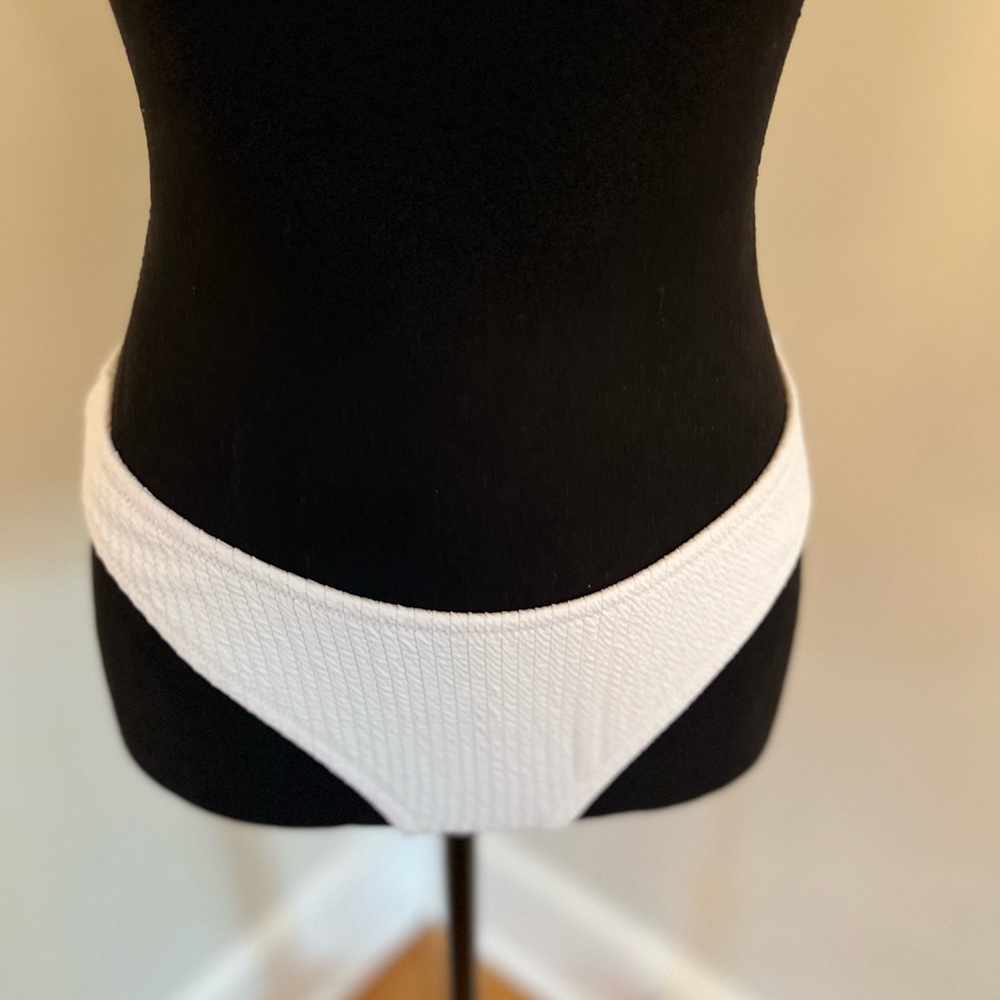 Sale! NWOT Jcrew bikini bottom in scrunchie material